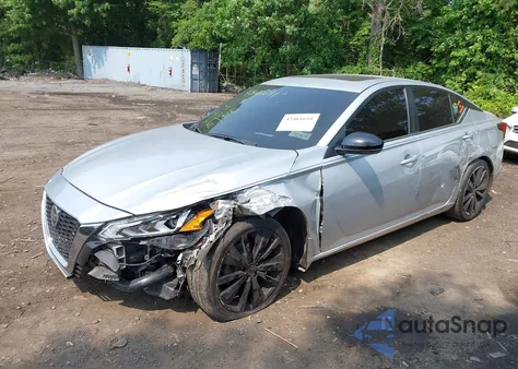 2021 Nissan Altima Sr Vc-Turbo Fwd z USA, uszkodzony, nr VIN 1N4AL4CV4MN301105